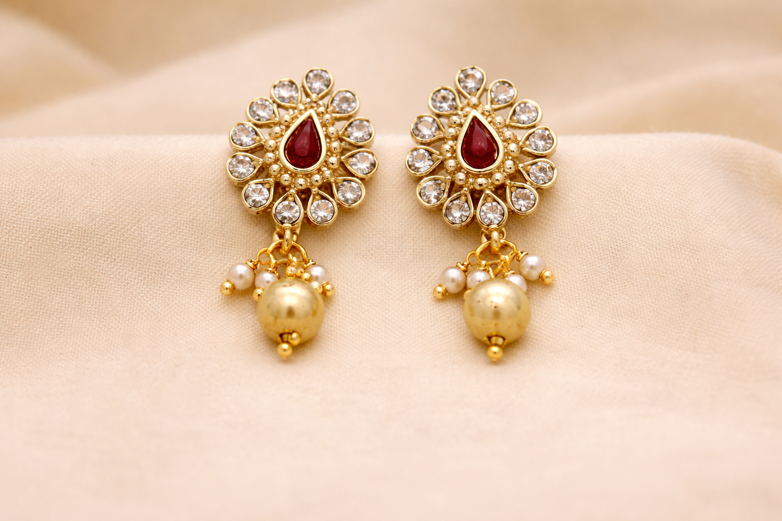 Elegant Premium Gold-Plated Choker Set with Pearl Drops